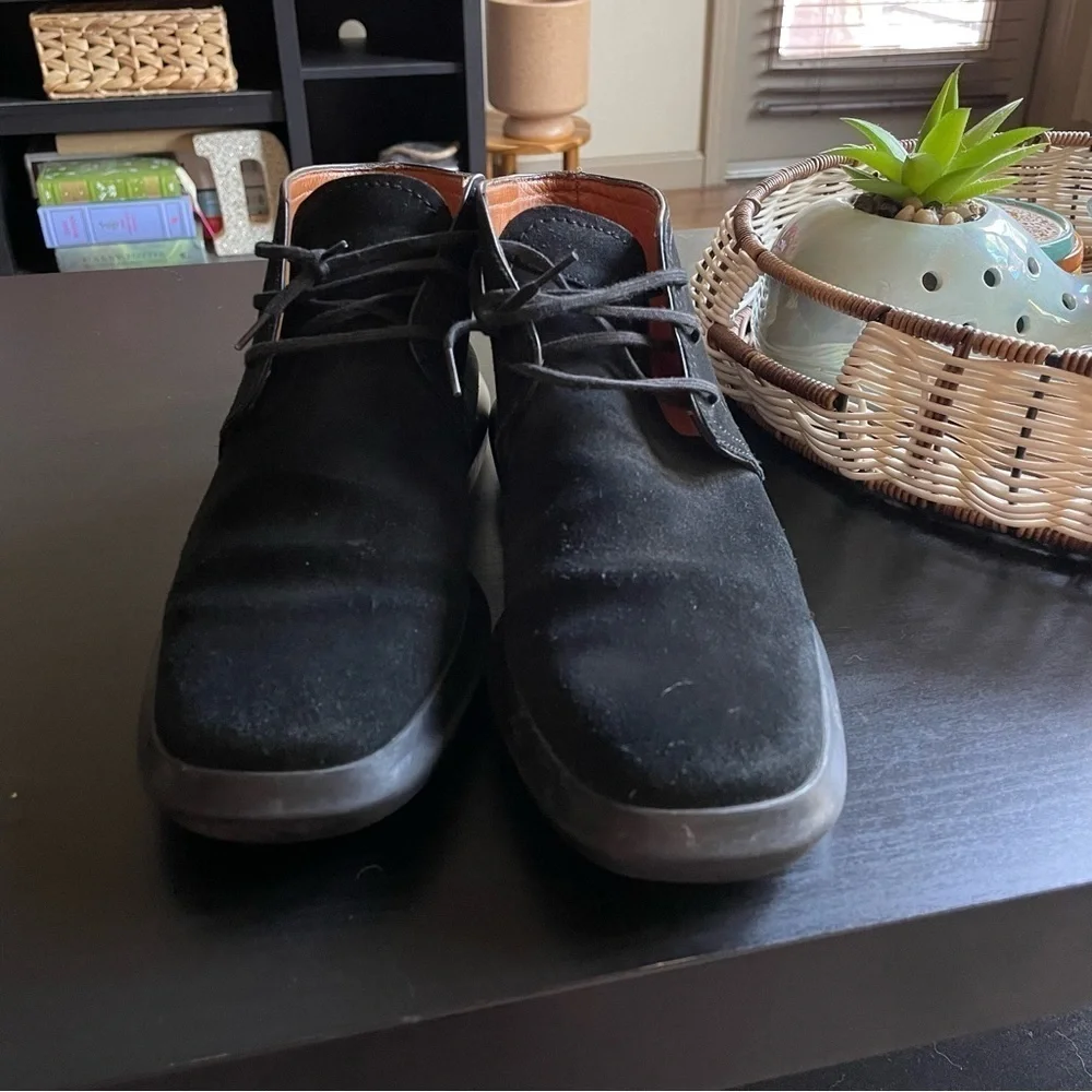 Tod’s Men’s Black Leather Suede Lace Up Chukka Boots‎ Size 6.5
